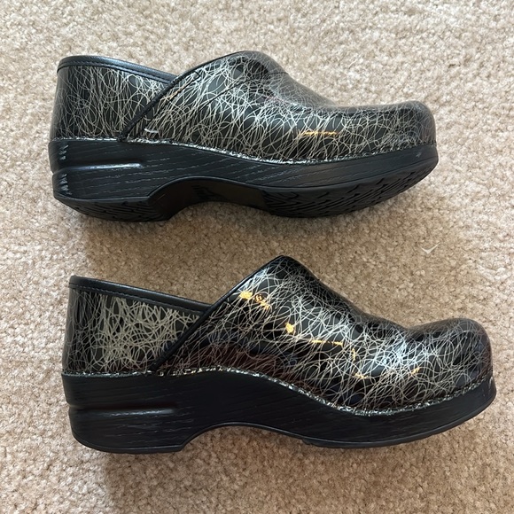 Dansko size 38 - Picture 4 of 7